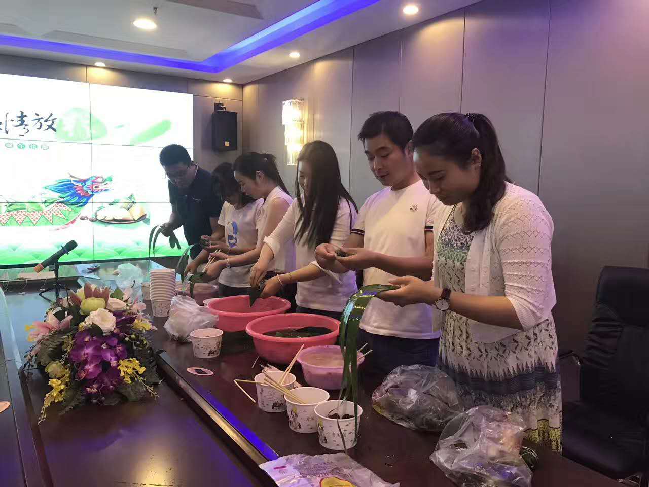 ���w�Ƽ��e�k�����Ӵ�ِӭ�Ӷ���ѹ�(ji��)