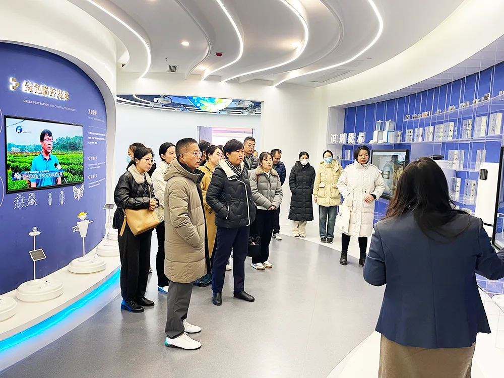 ����ʡ�l(xi��ng)��a(ch��n)�I(y��)����������Փ�W(xu��)��(x��)С�M�W�R���w�Ƽ������{(di��o)��