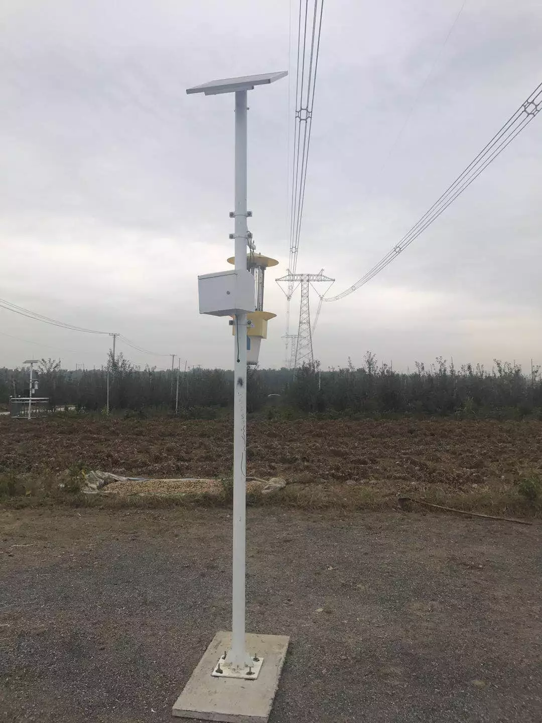 �DƬ�����w�Ƽ���o�F(xi��n)���ˆT��B����̫��ܚ��x��